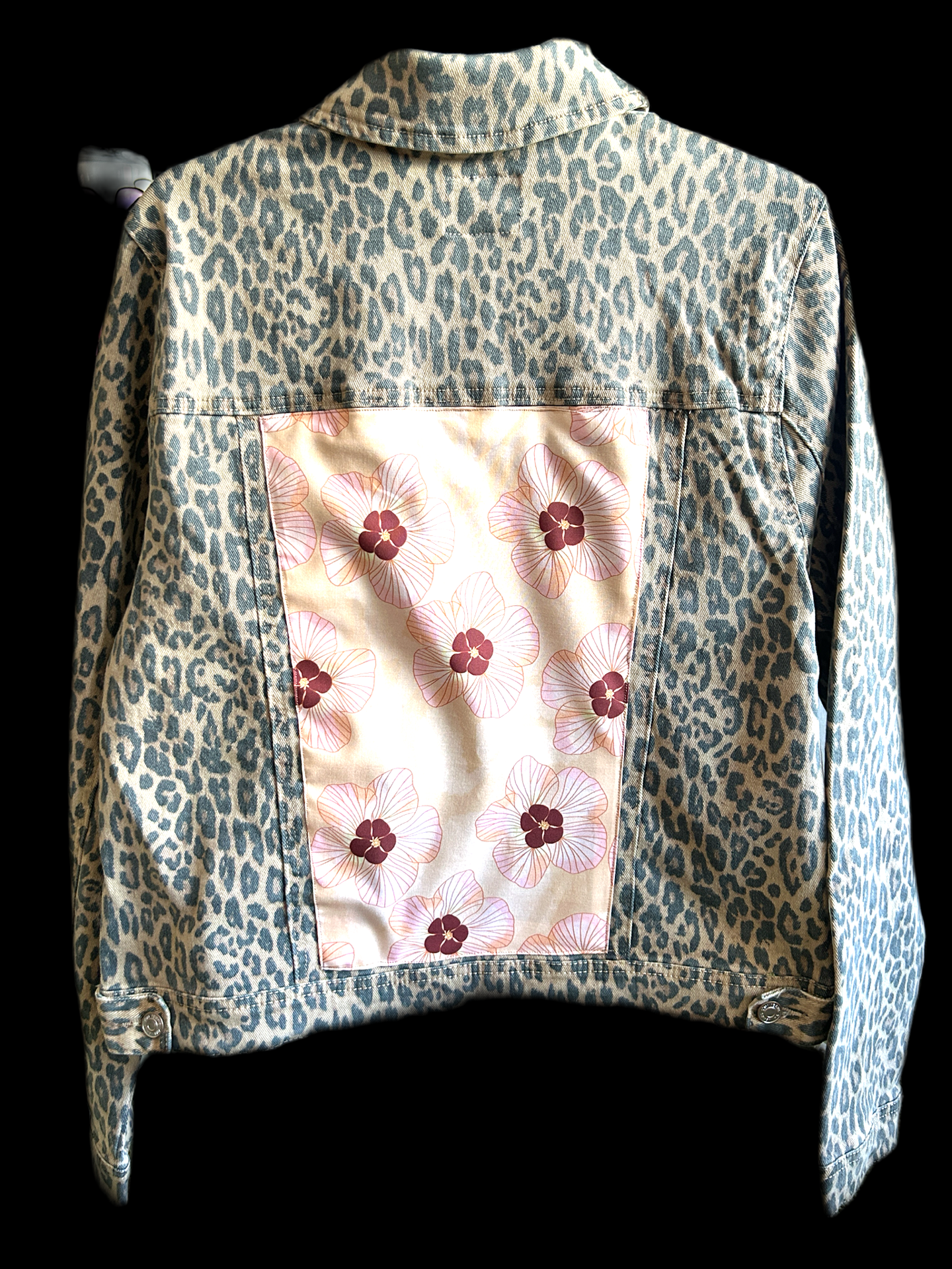 Cheetah denim jacket ( Pink Hau)