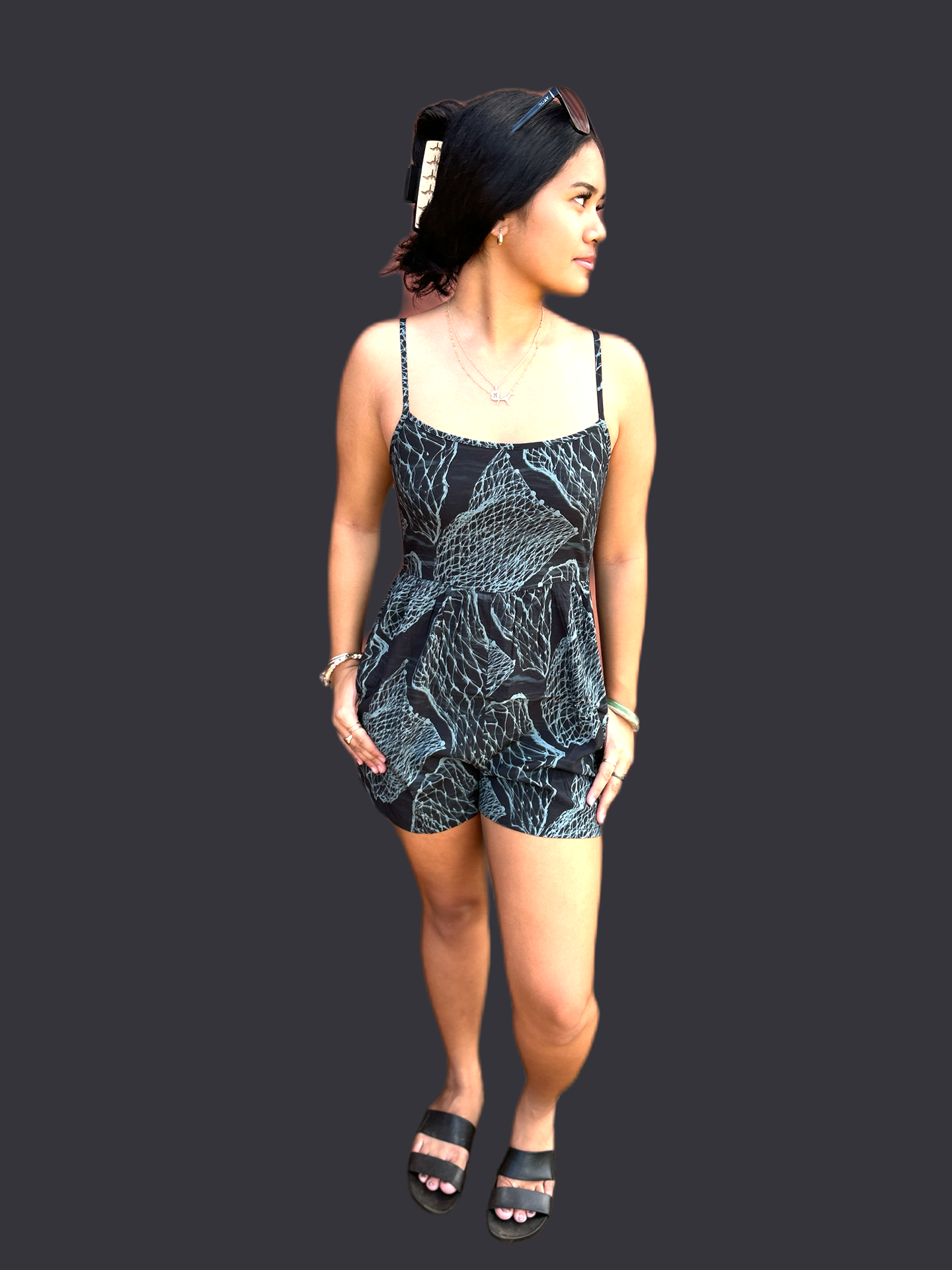 Shorts Romper (Black Upena)