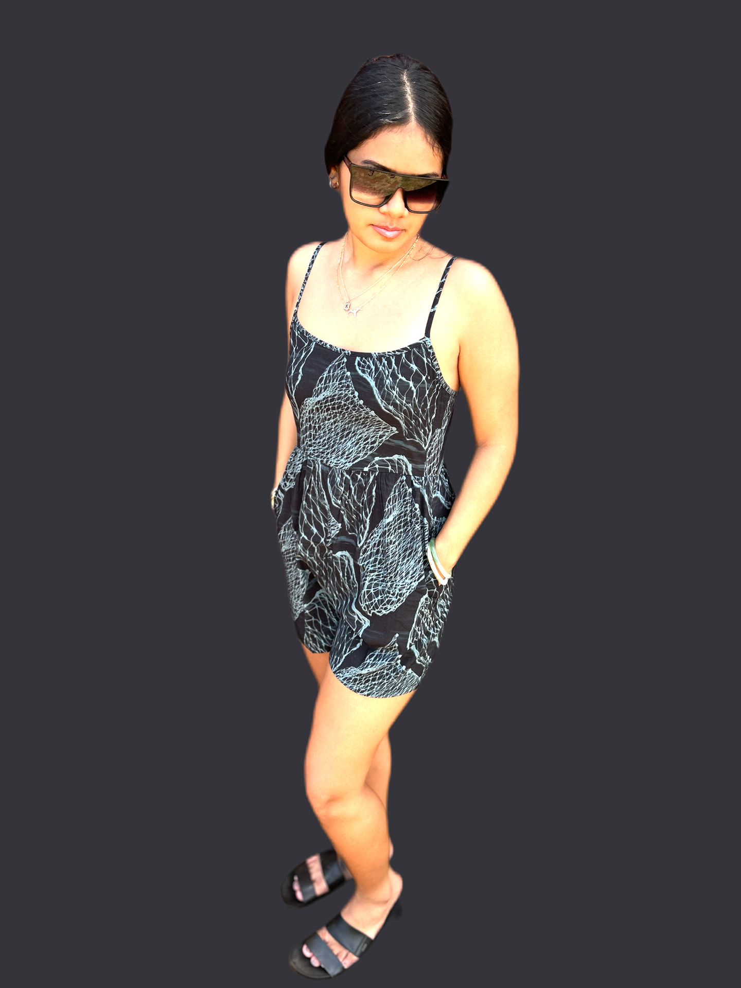 Shorts Romper (Black Upena)